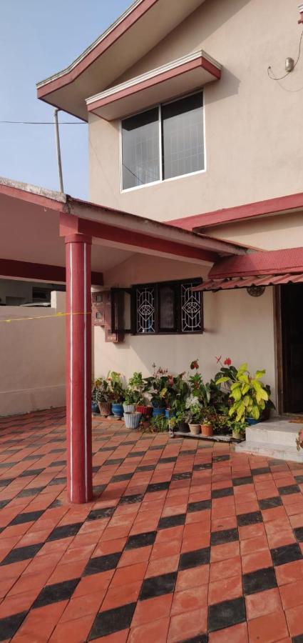 Giri'S Homestay Madikeri Ngoại thất bức ảnh